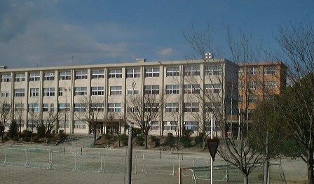 東郷高等学校画像
